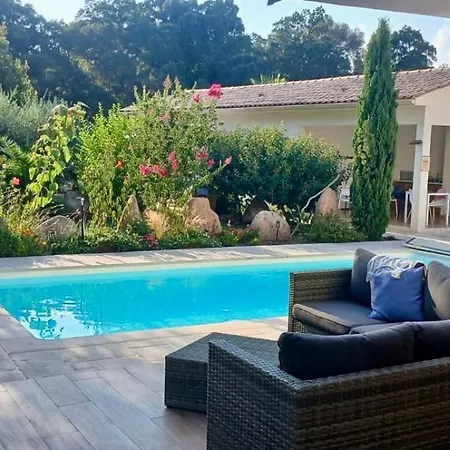 Mini Pascal Paoli Avec Piscine - Proche *